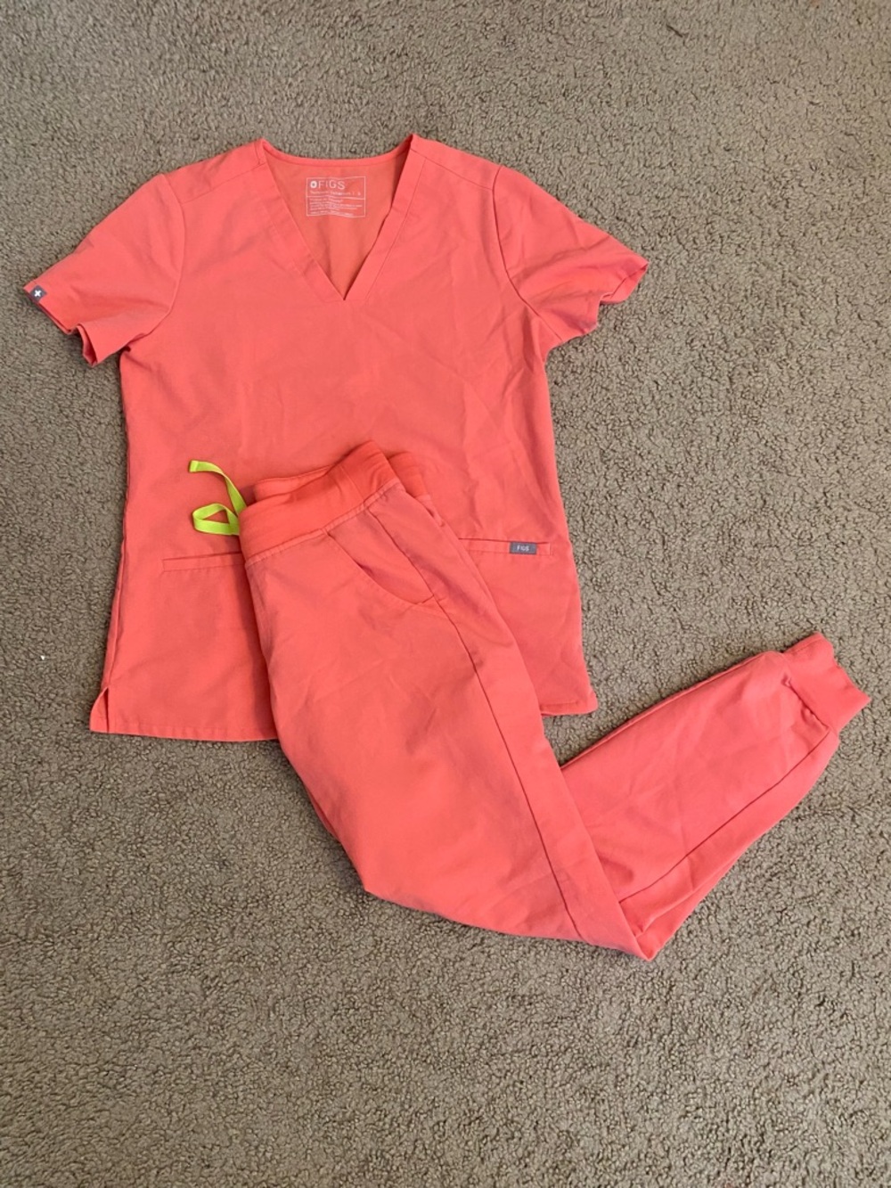 Figs Coral V-Neck Scrub Top & Jogger Set with Neon Drawstring